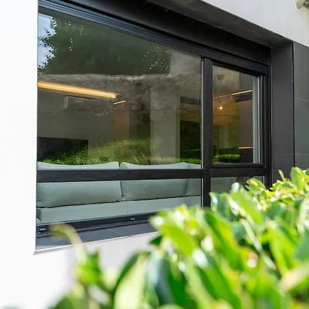 Appartement Design And Comfort In Via Cornelia Santander