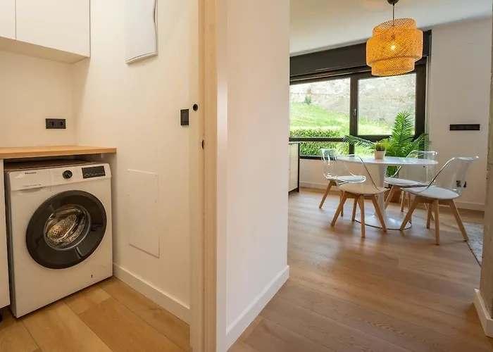 Design And Comfort In Via Cornelia Apartment