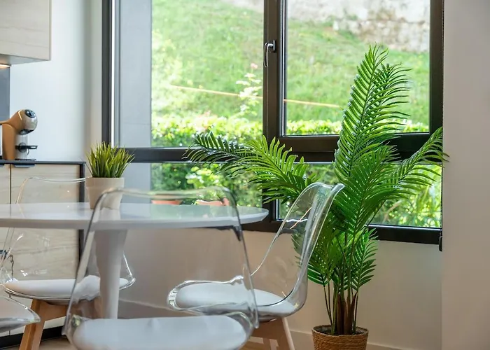 Design And Comfort In Via Cornelia * Santander