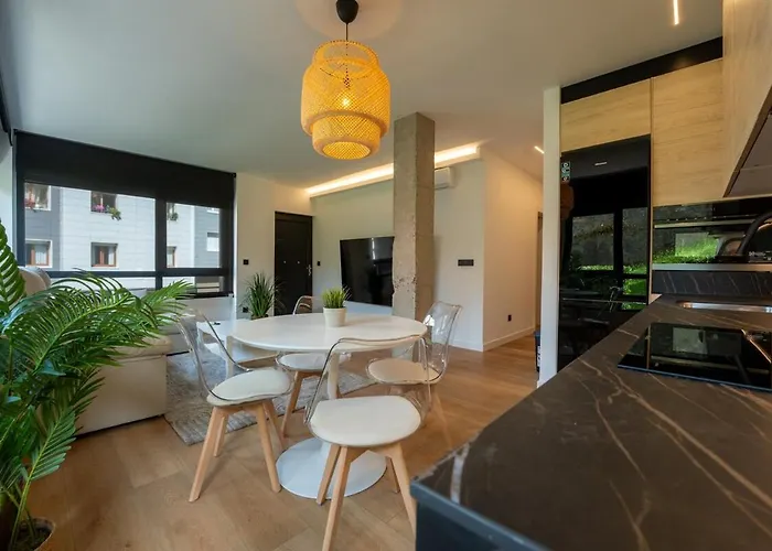 Design And Comfort In Via Cornelia *